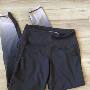 Victoria Sport knockout Black Active Leggings